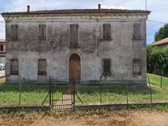 Rustico in vendita a Ferrara