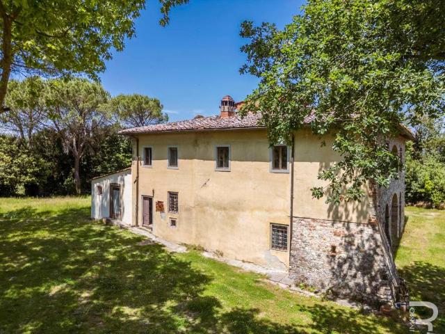 Rustico in vendita a Figline e Incisa Valdarno