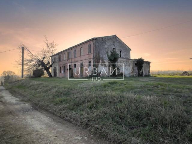 Rustico in vendita a Forli'