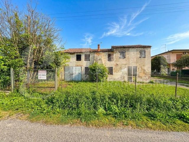 Rustico in vendita a Fratta Polesine