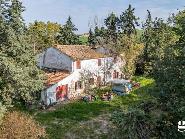 Rustico in vendita a Gradara