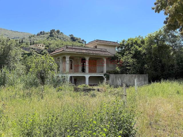 Rustico in vendita a Itri