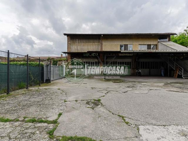 Rustico in vendita a Levate