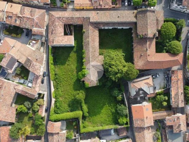 Rustico in vendita a Lonato del Garda vicolo del Pozzo, 2