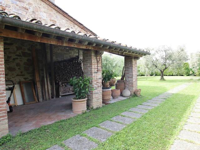 Villa in vendita a Lucca