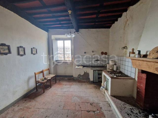 Rustico in vendita a Lucca via di Magazzeno, Maggiano San Macario