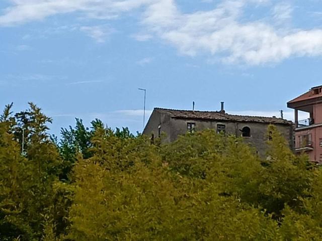 Rustico in vendita a Marino