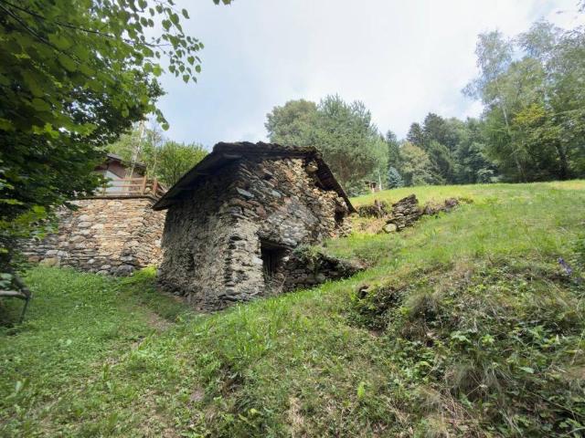 Rustico in vendita a Mazzo di Valtellina strada del Mortirolo