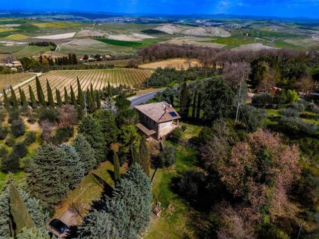 Rustico in vendita a Montalcino 283 mq Rif: 1421690