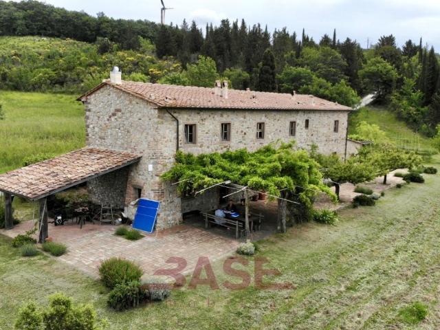 Rustico in vendita a Montecatini Val Di Cecina