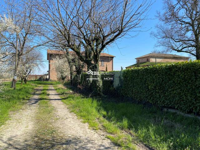 Rustico in vendita a Modena