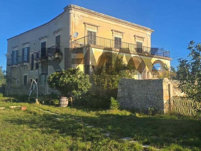 Rustico in vendita a Modica