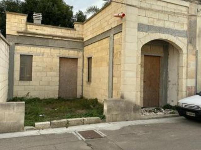 Rustico in vendita a Muro Leccese