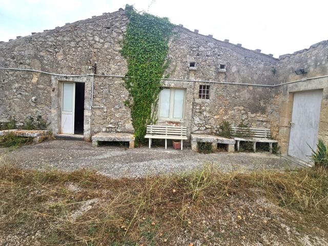 Rustico in vendita a Noto
