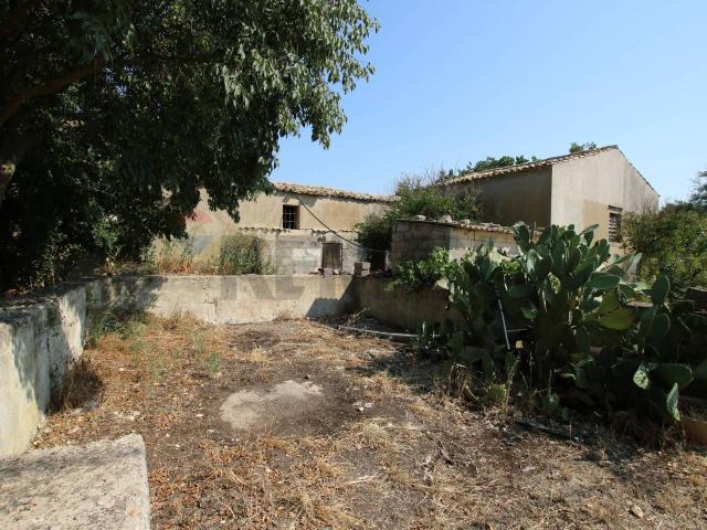 Rustico in vendita a Noto