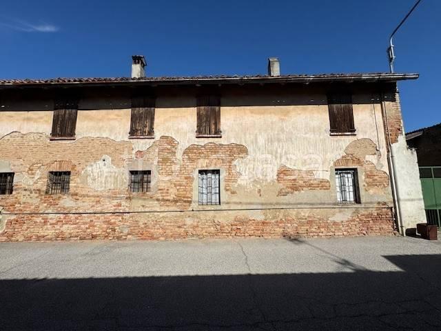 Rustico in vendita a Paderno Ponchielli via Roma