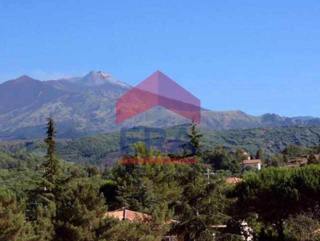 Rustico in vendita a Pedara