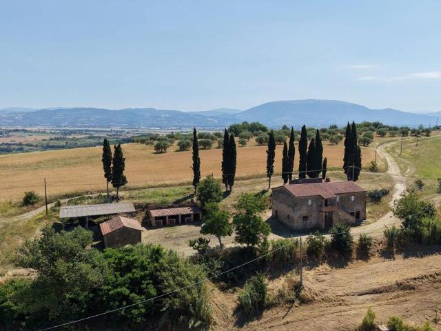 Rustico in vendita a Perugia
