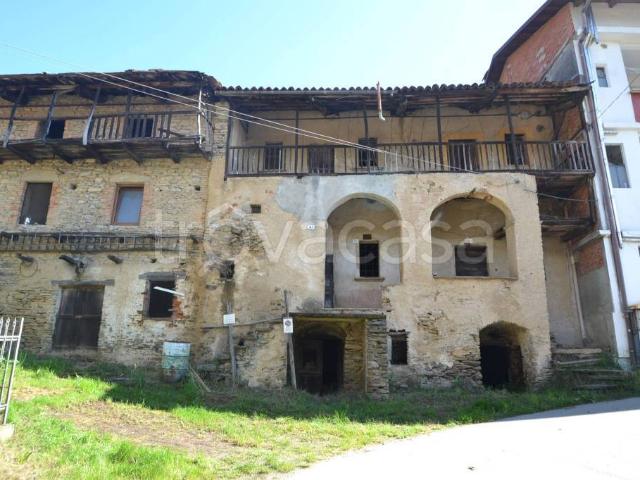 Rustico in vendita a Piossasco