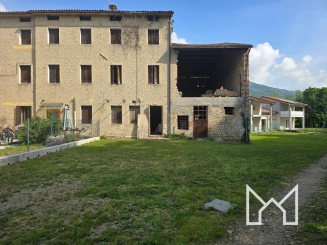 Rustico in vendita a Pieve del Grappa
