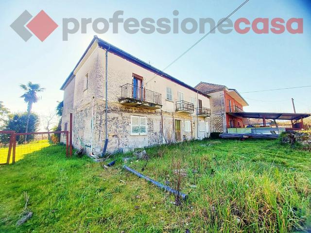 Rustico in vendita a Pignataro Interamna