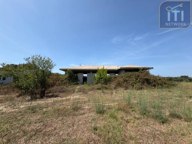 Rustico in vendita a Pomezia