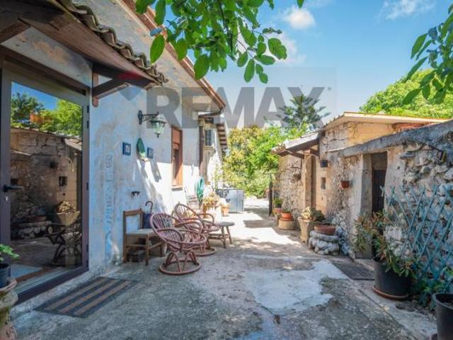 Rustico in vendita a Ragusa, Bruscé