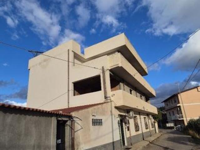 Rustico in vendita a Reggio di Calabria