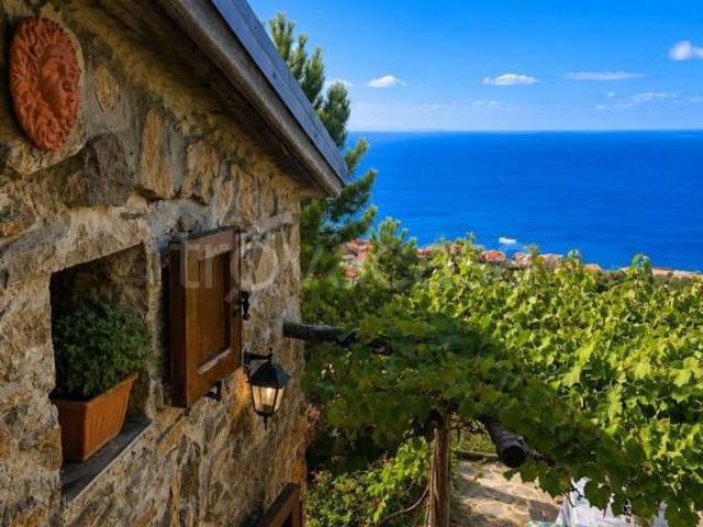 Rustico in vendita a Riomaggiore via Montello