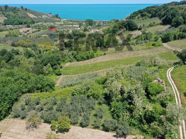Rustico in vendita a Rocca San Giovanni