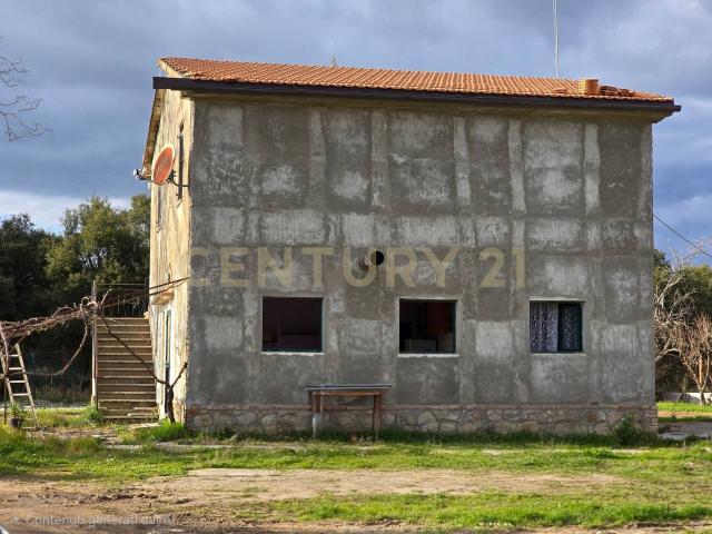 Rustico in vendita a Roccastrada