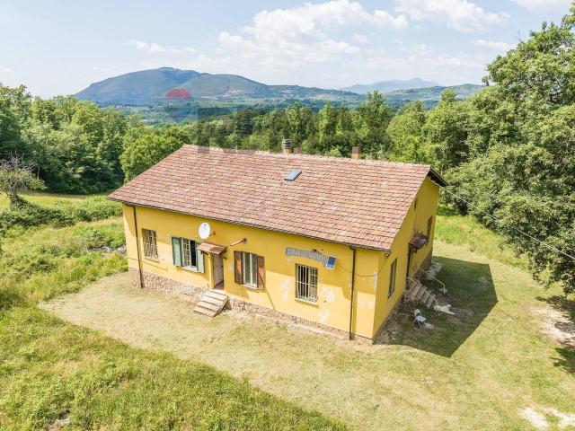 Rustico in vendita a Scandriglia