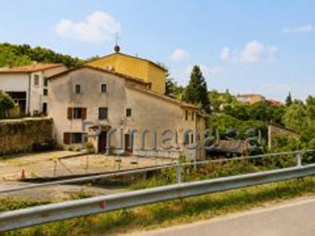 Rustico in vendita a Sant'Ambrogio Di Valpolicella