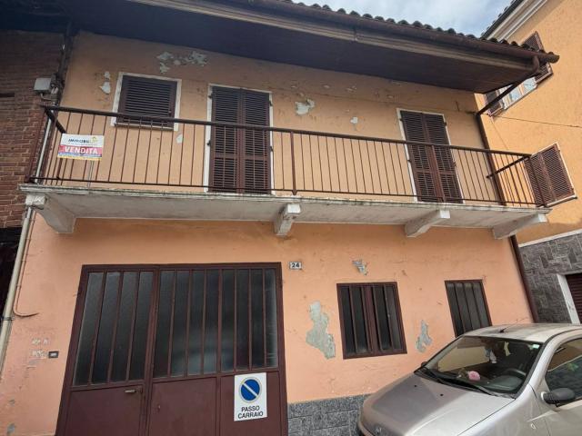 Rustico in vendita a San Benigno Canavese