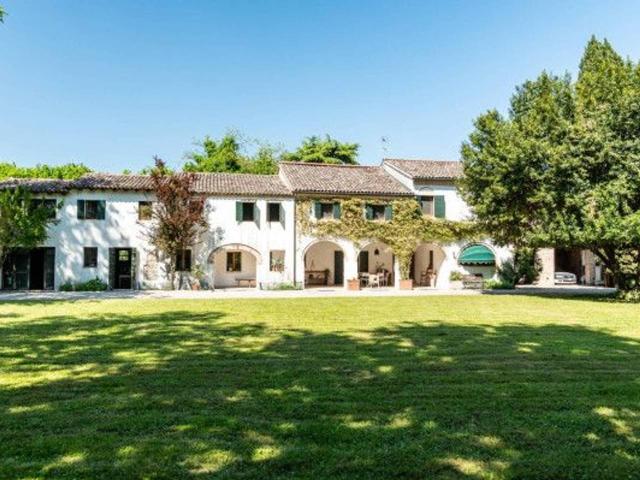 Rustico in vendita a San Biagio Di Callalta