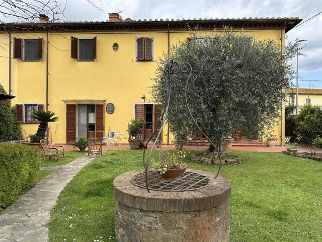 Rustico in vendita a San Giuliano Terme
