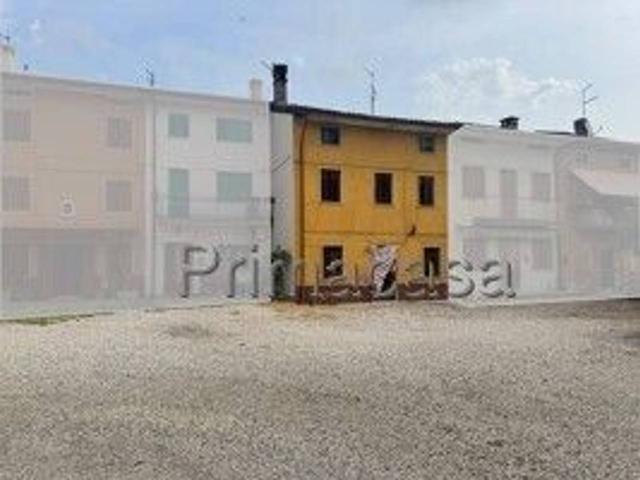 Rustico in vendita a San Giovanni Ilarione