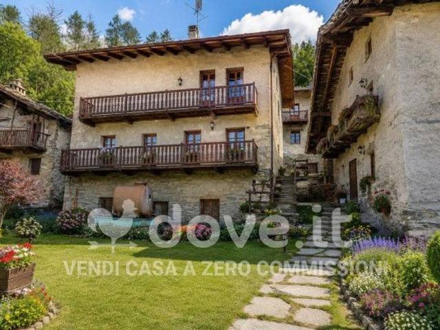 Rustico in vendita a Saint Marcel