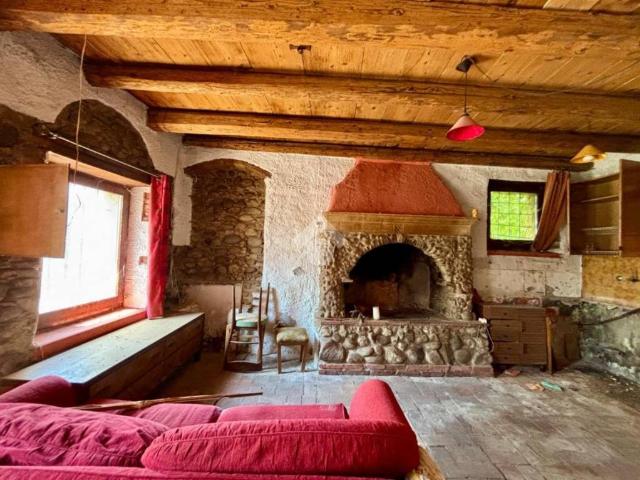 Rustico in vendita a Sommacampagna, Custoza