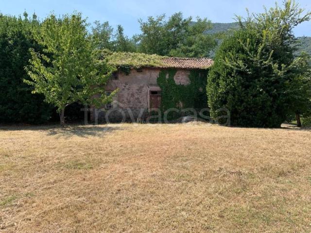 Rustico in vendita a Supino via Farneto, 12