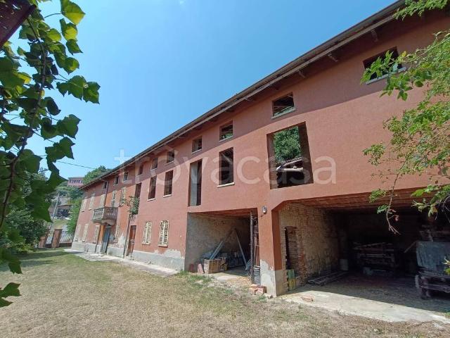 Rustico in vendita ad Alfiano Natta via Castello, 10