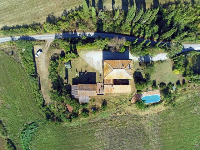 Rustico in vendita in bibbiano, Buonconvento