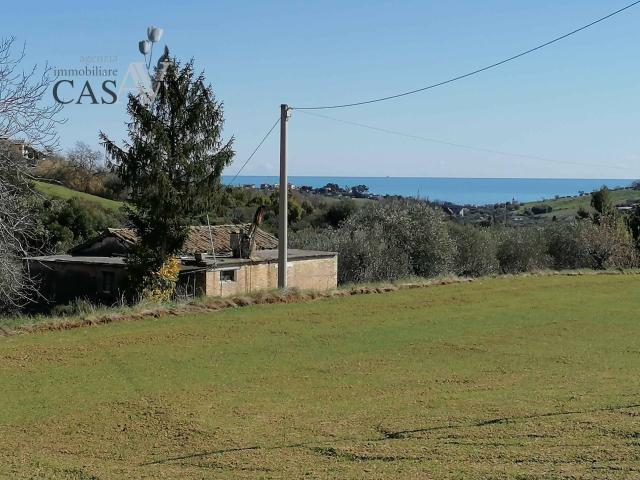 Rustico/Casale in vendita a Acquaviva Picena