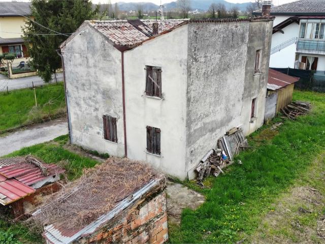 Rustico/Casale in Vendita a Albignasego