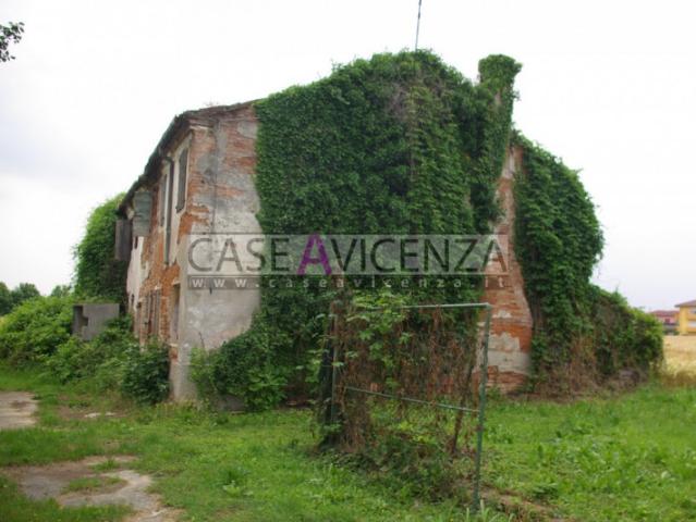 Rustico/Casale in Vendita a Grisignano di Zocco