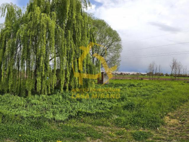 Rustico/Casale in Vendita a Mirano