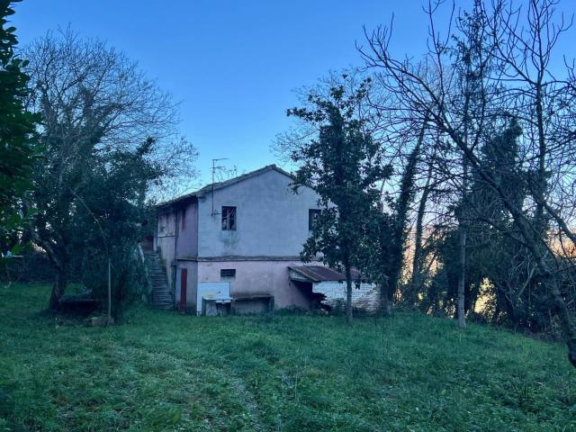 Casale in vendita a Filottrano 194m² Filottrano