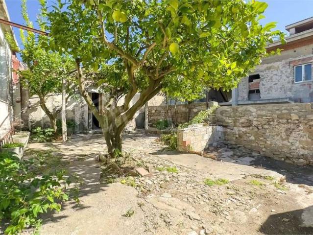Rustico/casale/corte in vendita a Mandas via Tirso, 0