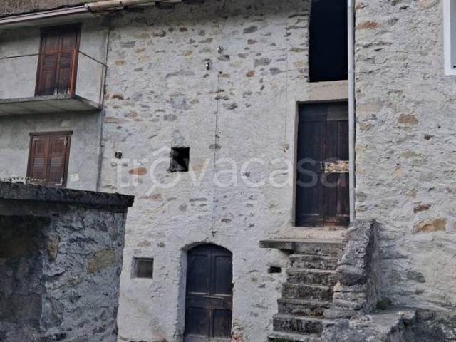 Rustico/casale/corte in vendita a Mese via Scandolera