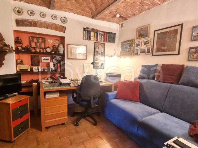 Rustico/casale/corte in vendita a Montegrosso d'Asti via Valanzano, 7